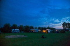 de couter-vakantie-in-zeeland-woningen-appartementen-strand-camping-mijn-lievelingsplek-avondcamping